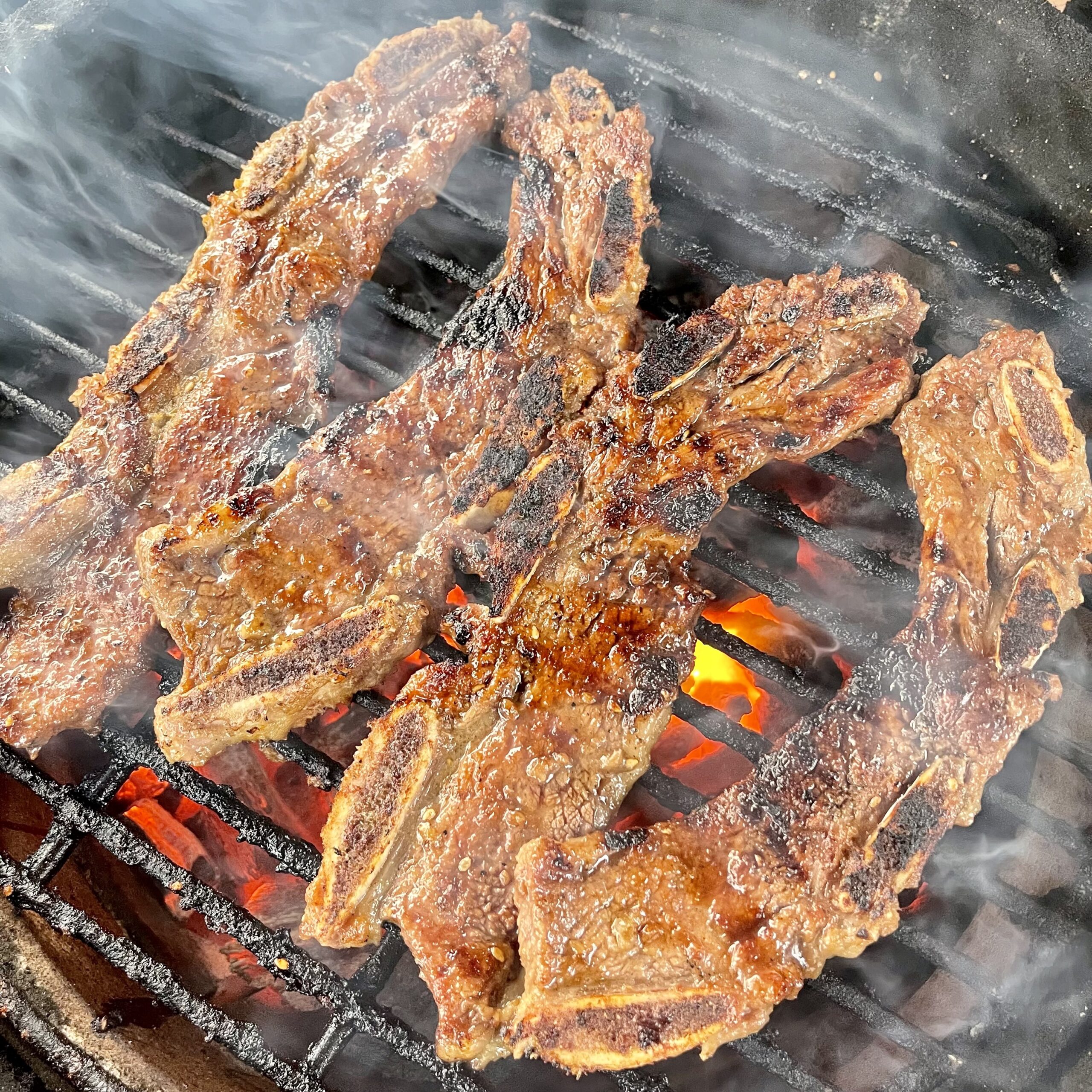 Grilled beef ribs