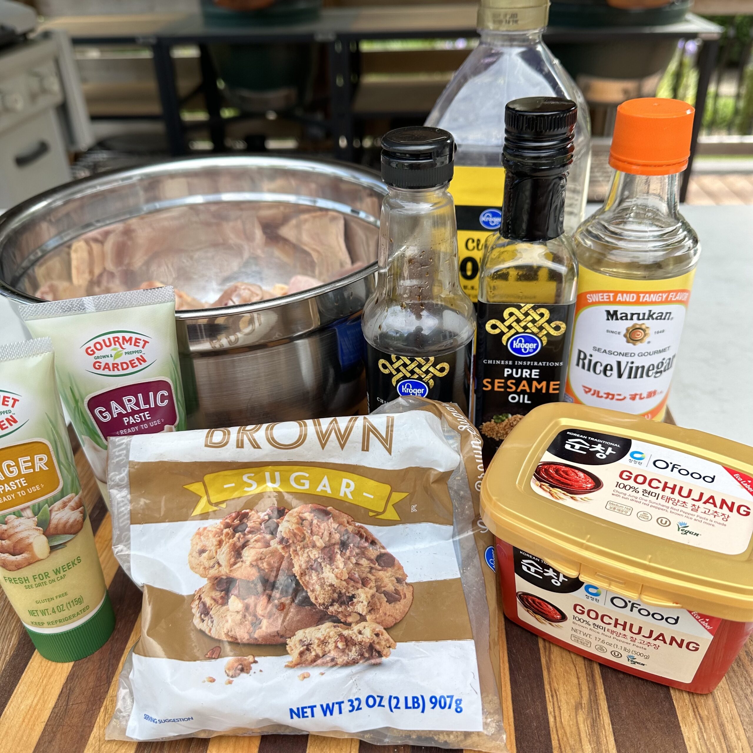 Wings in gochujang sauce ingredients.